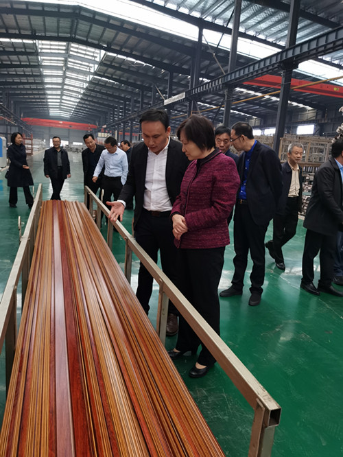 信阳市政协调研组到天子铝业考察调研“实施回归工程，推进产业集聚区二次创业”活动